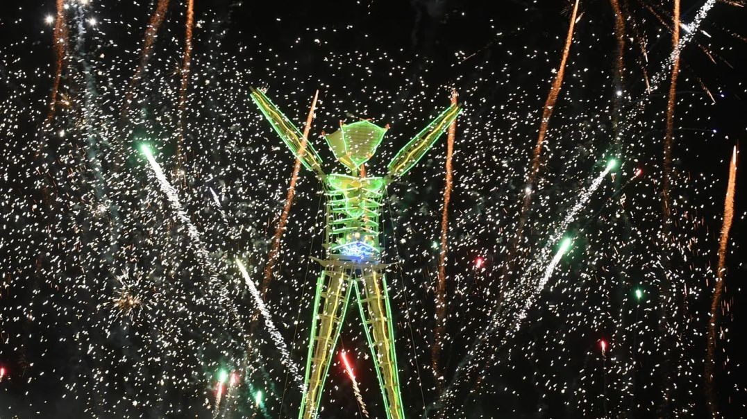 ⁣Burning Man 2022 last night